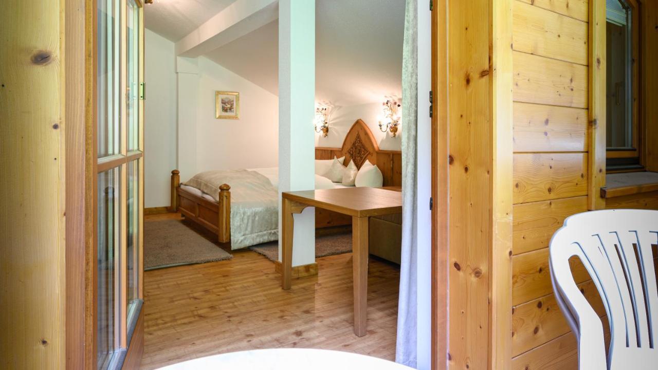 Hotel Garni Castel B&B Ischgl Dış mekan fotoğraf