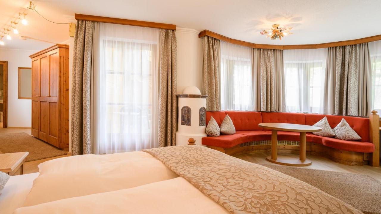Hotel Garni Castel B&B Ischgl Dış mekan fotoğraf